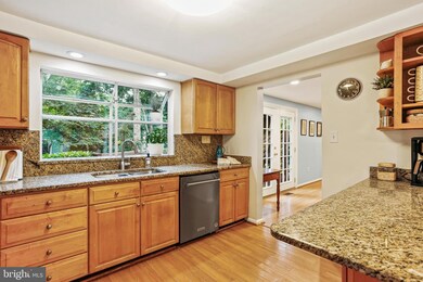 6048 Misty Arch Run, Columbia, MD 21044 - photo 7