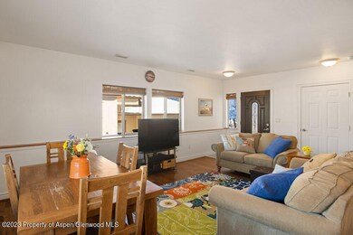 114CastleRidge_WEB_23020206