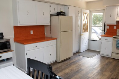 348 Winter St, Troy, NY 12180 - photo 7