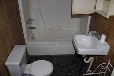 436 N Greenville St, Harrodsburg, KY 40330 - photo 5