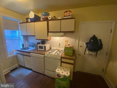 2309 E York St unit 2R, Philadelphia, PA 19125 - photo 2