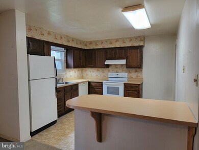 7 Barb Ln, Boyertown, PA 19512 - photo 6