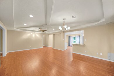 106 Prairie Wilde St, Friendswood, TX 77546 - photo 5