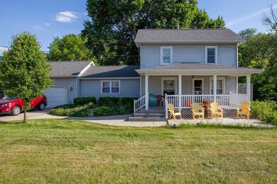 919 E Hively Ave, Elkhart, IN 46517 - photo 2