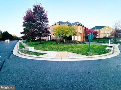 8301 Hancock Ct, Gainesville, VA 20155 - photo 3