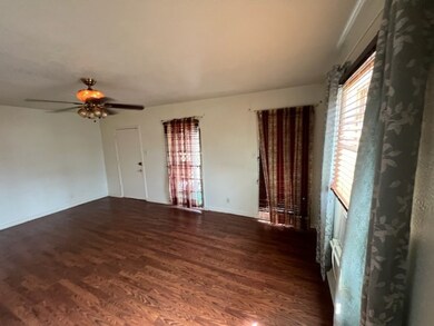3961 Charleston St, Houston, TX 77021 - photo 3