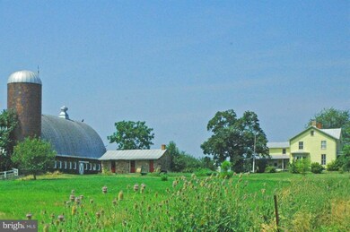 37489 E A St, Purcellville, VA 20132 - photo 2