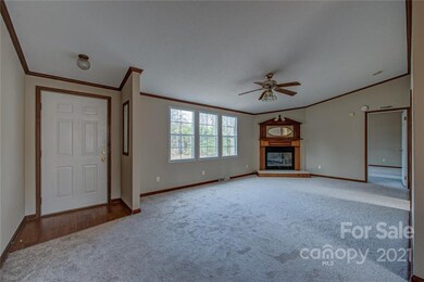 120 Lansdale Ave, Lincolnton, NC 28092 - photo 5