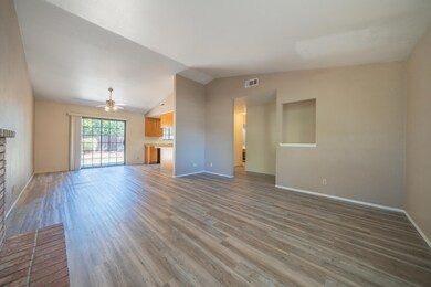 3341 Timbercreek Dr, Redding, CA 96002 - photo 5