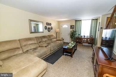 1051 Tremont Dr, Glenolden, PA 19036 - photo 5