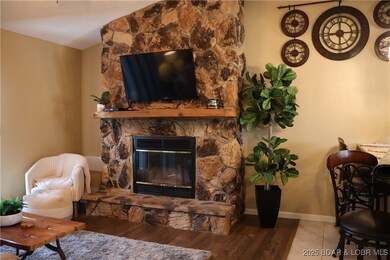 611 Lazy Days Rd unit C9, Osage Beach, MO 65065 - photo 3