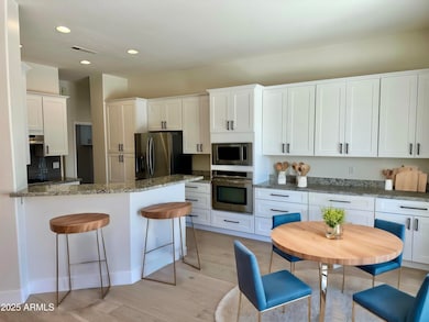 4303 E Hamblin Dr, Phoenix, AZ 85050 - photo 6