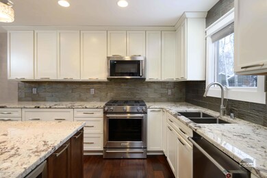 Chefs kitchen, light and bright