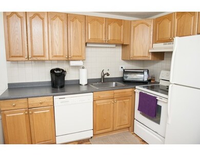265 unit 1 Chicopee unit end, Chicopee, MA 01013 - photo 2