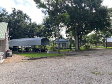 2722 Richmond St, Needville, TX 77461 - photo 5
