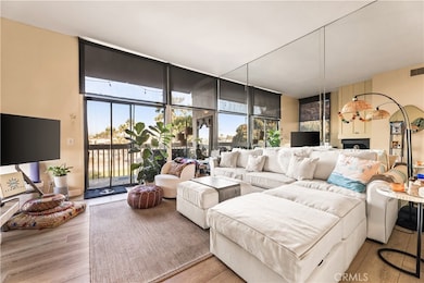 5217 Marina Pacifica Dr S unit KEY 20, Long Beach, CA 90803 - photo 2