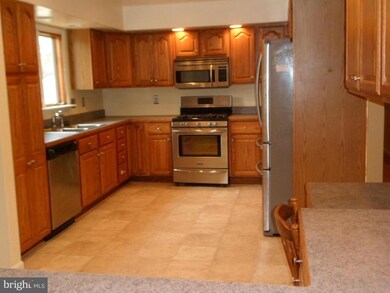 22231 Nomoni St, Leonardtown, MD 20650 - photo 2