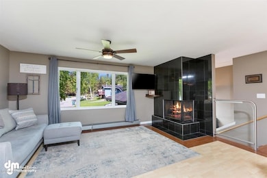 37-Living Room MS_0881