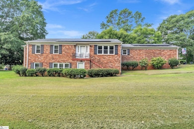 222 Hillcrest Cir, Anderson, SC 29624 - photo 2