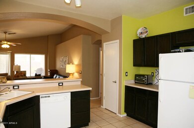 Kitchen3 (2)