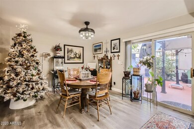 5833 E Thomas Rd - Web Quality - 002 - 0