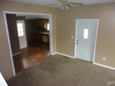 863 N Market St, Andrews, IN 46702 - photo 6