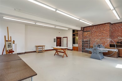 101 Regent Ave unit 5, Providence, RI 02908 - photo 3