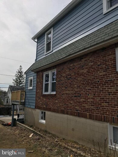 2711 Christopher Ave, Baltimore, MD 21214 - photo 7