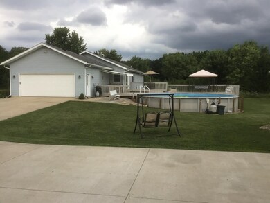 18110 Amstutz Rd, Leo, IN 46765 - photo 2