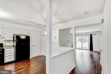 2466 Gerald Ct, Atco, NJ 08004 - photo 4