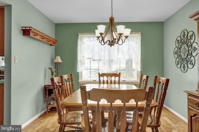 2704 Huyett Dr, Reading, PA 19608 - photo 6