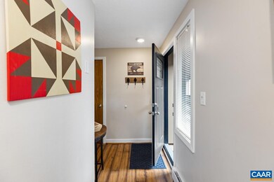 2112 Fairway Woods, Roseland, VA 22967 - photo 5