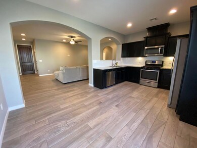 801 Lemington St, El Paso, TX 79928 - photo 7