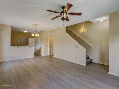 2321 Southern Ave Jacksonville-008-11-Li