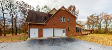 206 Kiowa Dr, Shelbyville, TN 37160 - photo 3