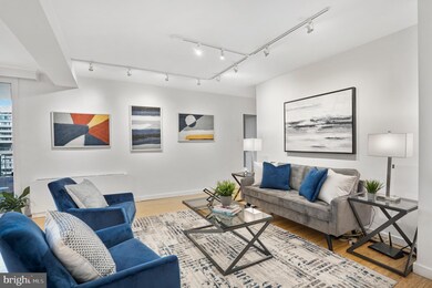 The Potomac Plaza Co-op unit 625/626, Washington, DC 20037 - photo 6