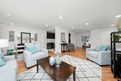 222 Washington Blvd unit 101, Oak Park, IL 60302 - photo 6