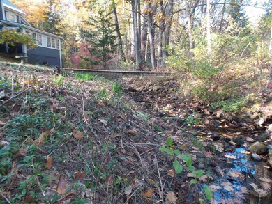 25 Pine St, Tilton, NH 03276 - photo 6