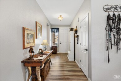 11415 Equinox Ave unit 1, Bakersfield, CA 93312 - photo 5