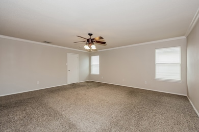 7804 Whitney Ln, Fort Worth, TX 76112 - photo 7