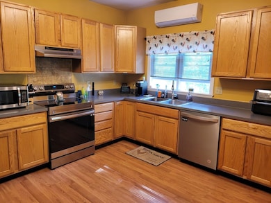 297 Sheldon Rd, Barre, MA 01005 - photo 4