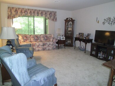 153 Cross Slope Ct unit F, Manalapan, NJ 07726 - photo 5