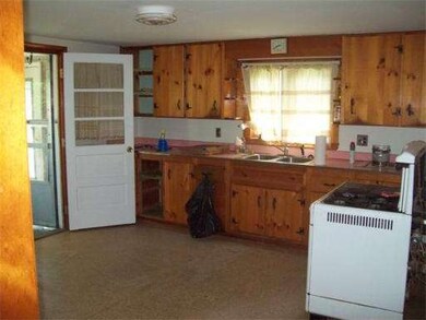 386 Hilldale Ave, Haverhill, MA 01832 - photo 3