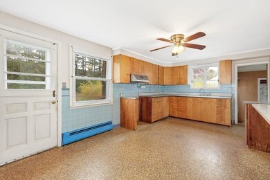 123 Pleasant St, Northborough, MA 01532 - photo 5