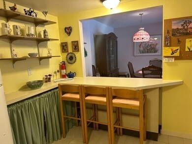 482 Place Ln, Woburn, MA 01801 - photo 5