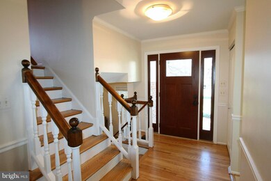 10513 Dillard Ct, Fairfax, VA 22032 - photo 2