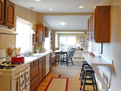 5 Woodlawn Ave, Mattapoisett, MA 02739 - photo 6