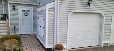 560 Silver Sands Rd unit 403, East Haven, CT 06512 - photo 2