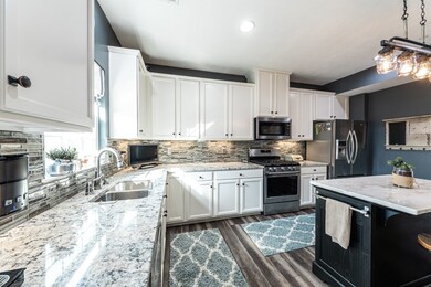 tons of counter space