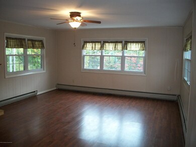 642 Gardner Rd, Elmhurst Township, PA 18444 - photo 6